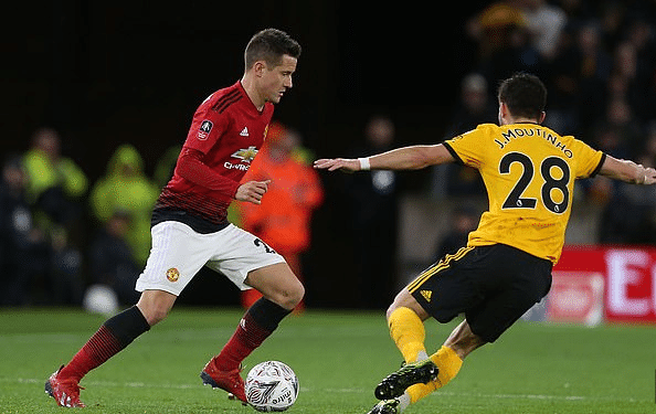 勒沃库森总监：阿隆索已承诺下赛季将继续留队.